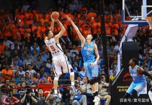 了球队的综 了球队的综