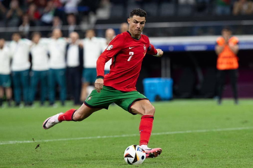 顶替首发位 顶替首发位