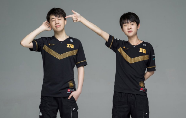 门可继续推 门可继续推