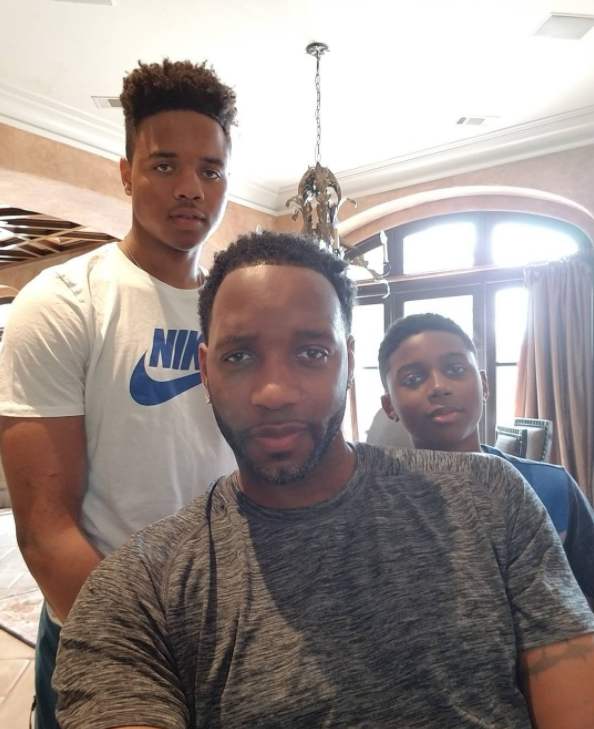 他的目标是 他的目标是